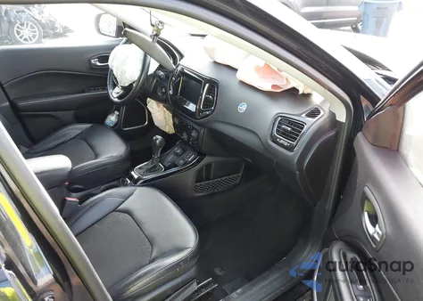 2019 Jeep Compass Altitude 4X4 from USA, damaged, VIN 3C4NJDBB9KT601373